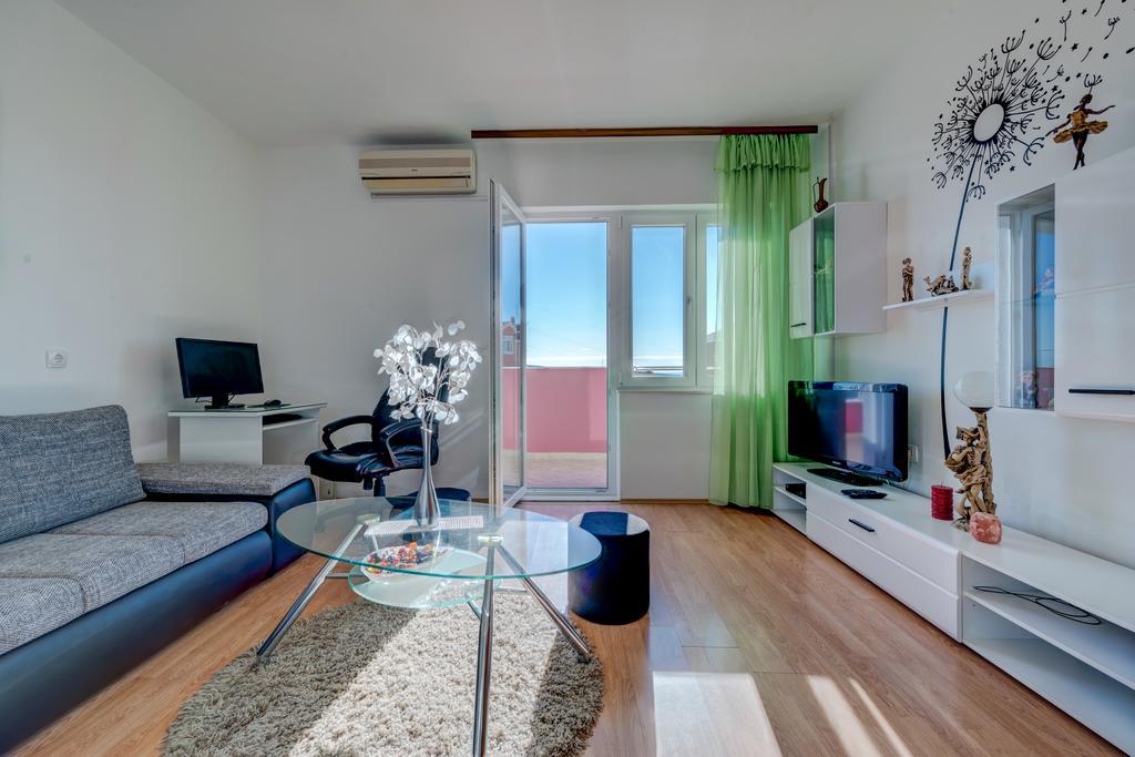 Apartment Marinely Kastela Bagian luar foto