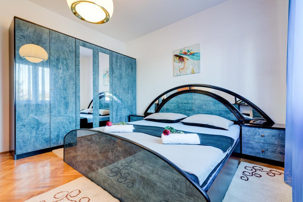 Apartment Marinely Kastela Bagian luar foto